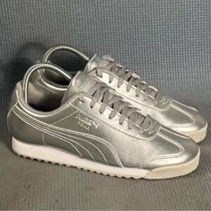 Puma Roma Patent Anodized Silver Metallic Sneakers Size Youth 6 Sz 7.5 Women